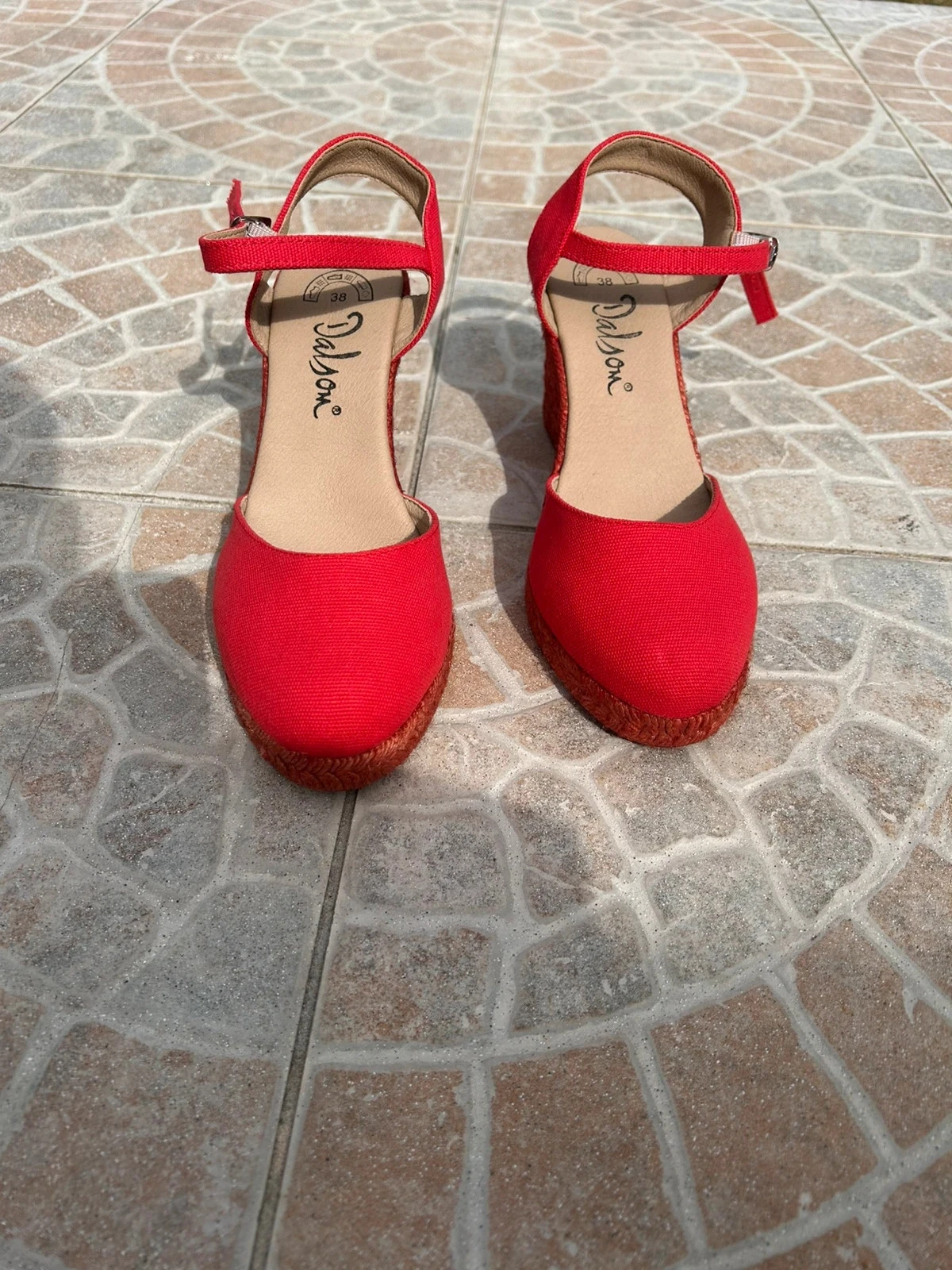 Chaussures compensées 38 Dalson rouge très bon état femme